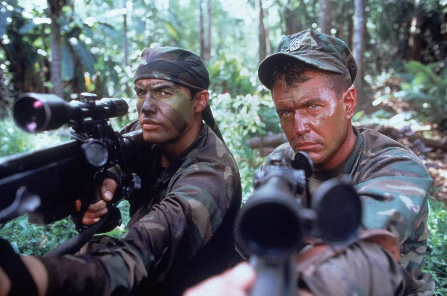 Х ф вторая. Том Беренджер снайпер 1. Снайпер 1992 том Беренджер.
