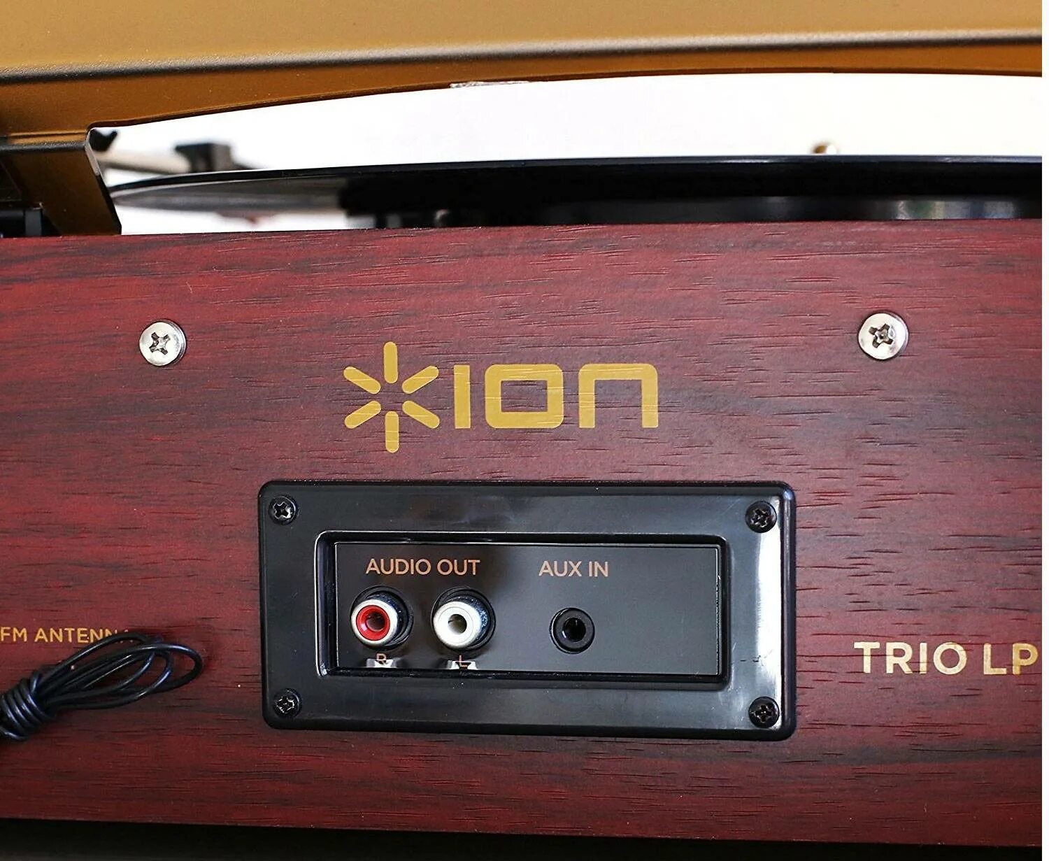Ion trio lp схема. Виниловый проигрыватель ion trio lp. Виниловый проигрыватель trio lp. Ion trio lp. Виниловый проигрыватель trio lp.