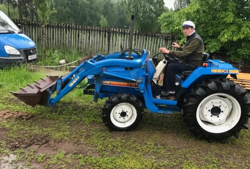 Самодельный минитрактор - купить в Дюртюлах, цена 99 900 руб., продано 26 июня 2