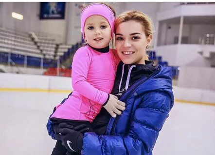 Родители аделины