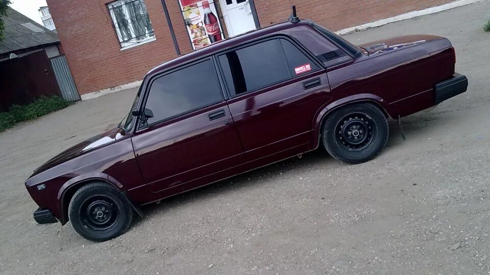Купить б/у Lada (ВАЗ) 2107 1982-2012 1.6 MT (74 л.с.) бензин механика в Покачах: