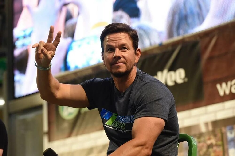 Про марка уолберга. Про марка уолберга. Mark wahlberg. Про марка уолберга. Про марка уолберга.