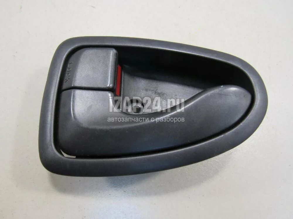 Ручка левая Hyundai Accent. Ручка двери Accent ТАГАЗ внутр. Ручка двери Hyundai Accent ex-Trim 8261025000. Ручки внутренние Хендай акцент.