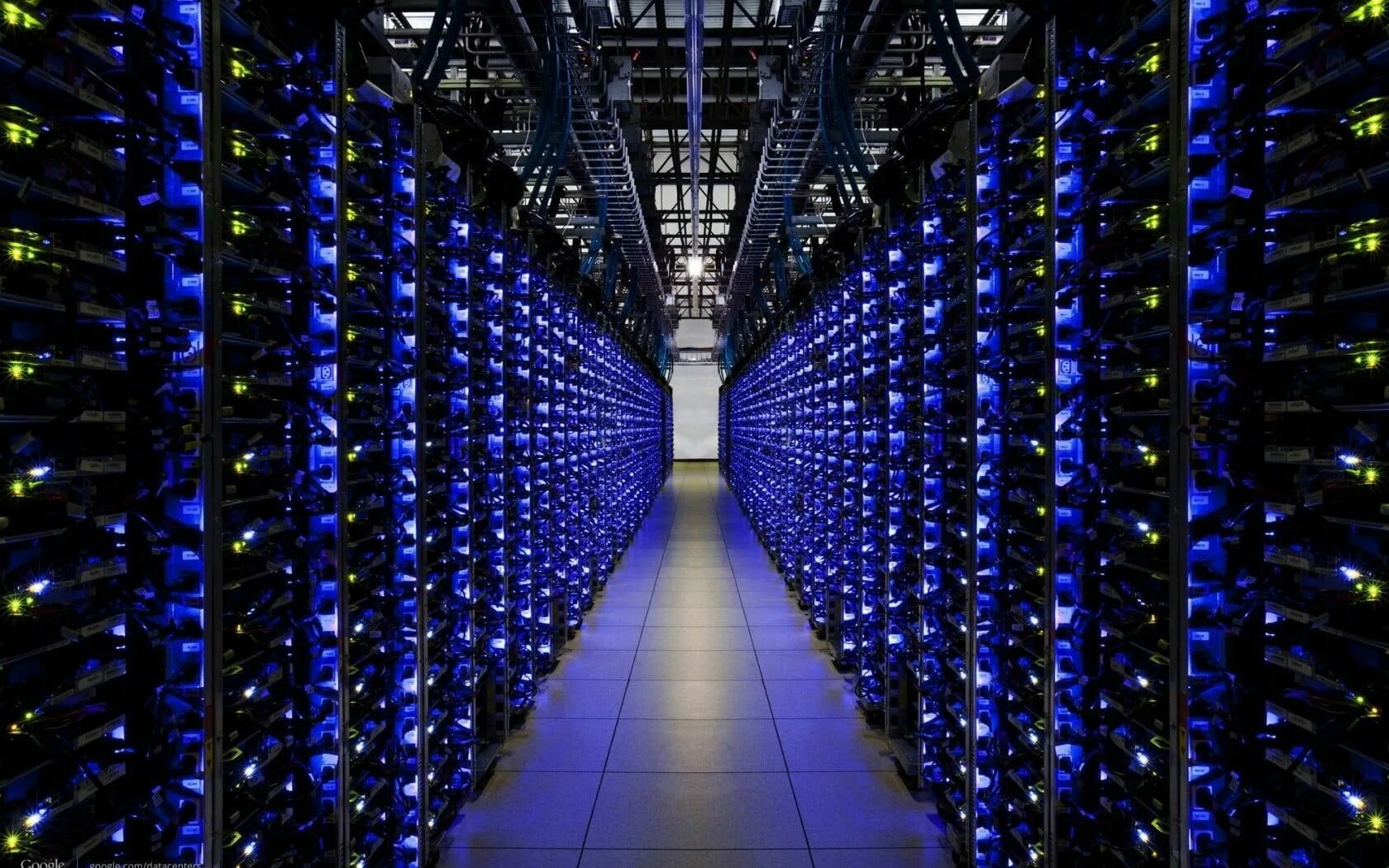 Ai server. Сервер биткоин майнер. Суперкомпьютер ЦЕРН. Майнинг ферма 4к. Серверная комната.