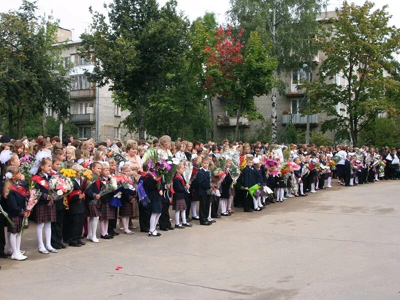 хромая лошадь пермь 5. 9 сентября 2009 год. моу темповская сош ртищевского района саратовской области. 9 сентября 2009 год. куйбышева 9 пермь хромая лошадь клуб.