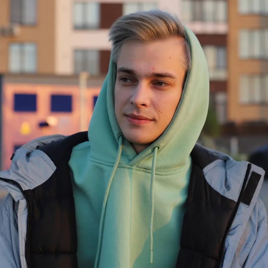 Хайп ютуб. Ютубхайп. ютуб хайп. саня хайп.