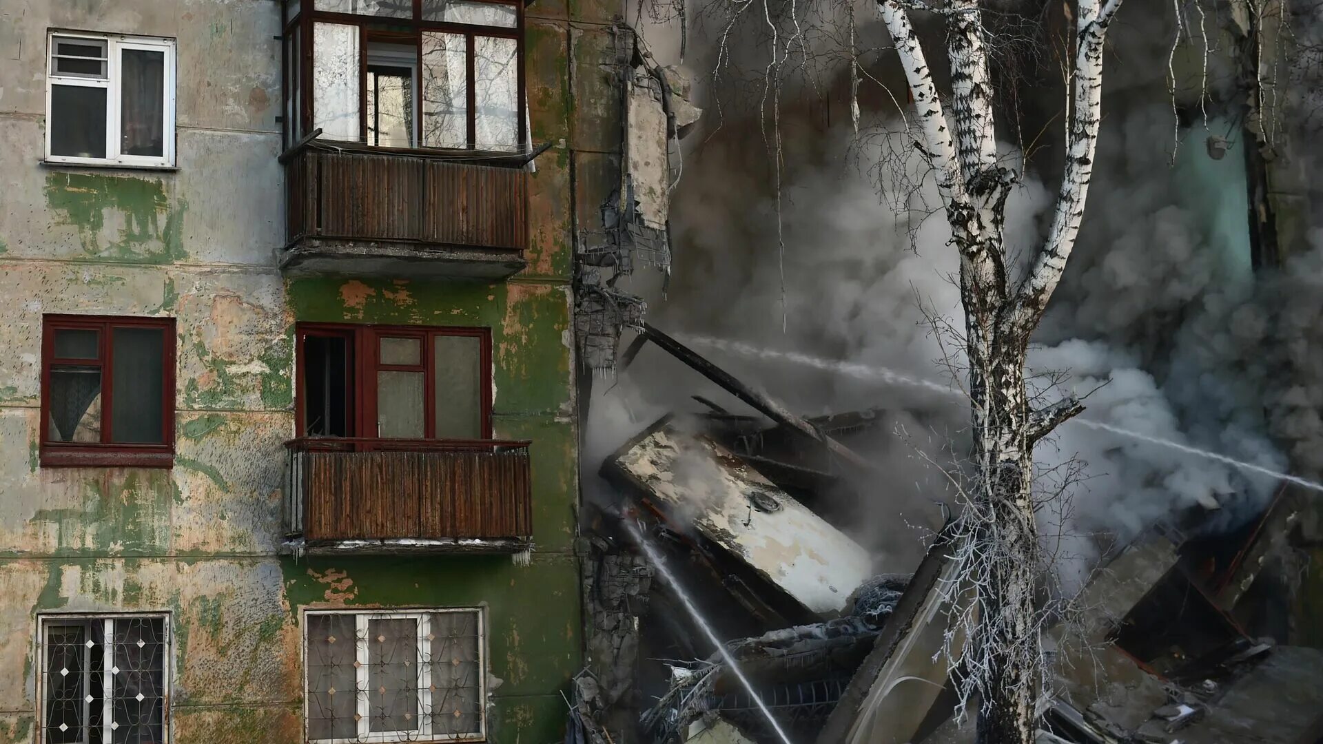 Взрыв газа. Пятиэтажные дома. Обрушении жилого дома в Новосибирске. Причины обрушения дома