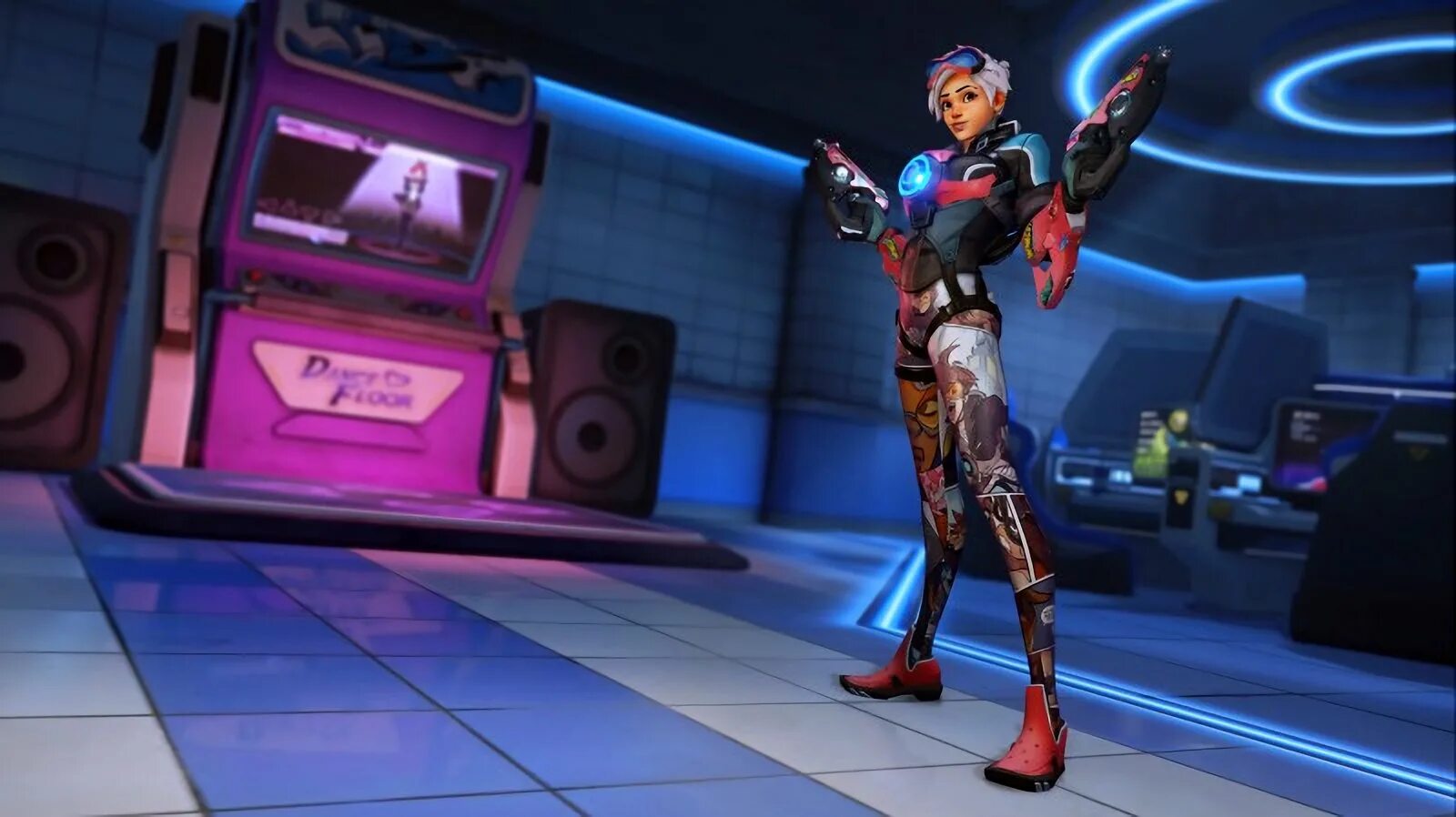Новый облик. Overwatch 2 Трейси. Трейсер комикс скин. Дива новый скин овервотч 2. Трейсер комикс Лондон зовёт.