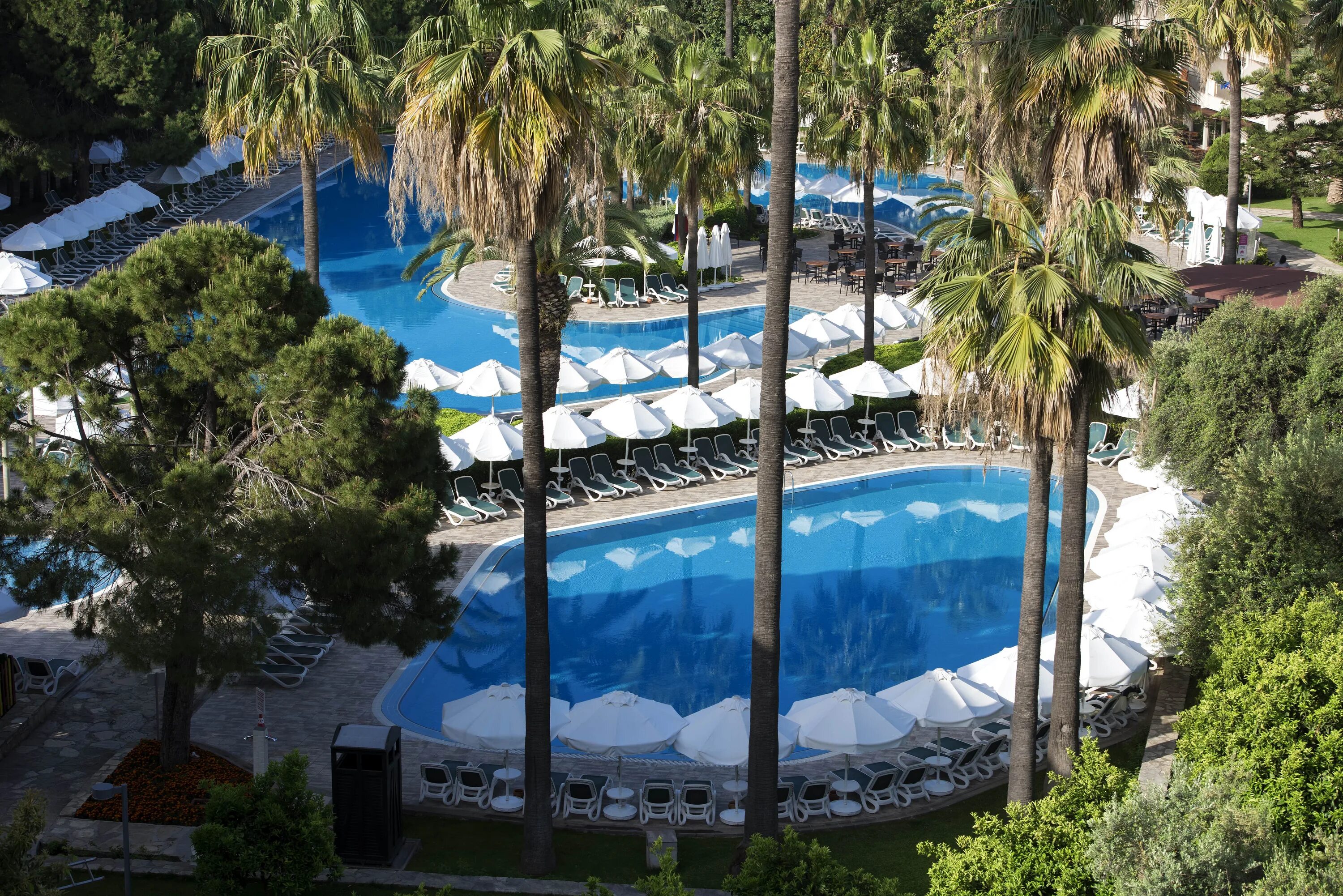 Barut hemera resort spa. Barut hemera турция анталья. барут хемера сиде горки. barut hemera водные горки. сад отеля barut hemera.