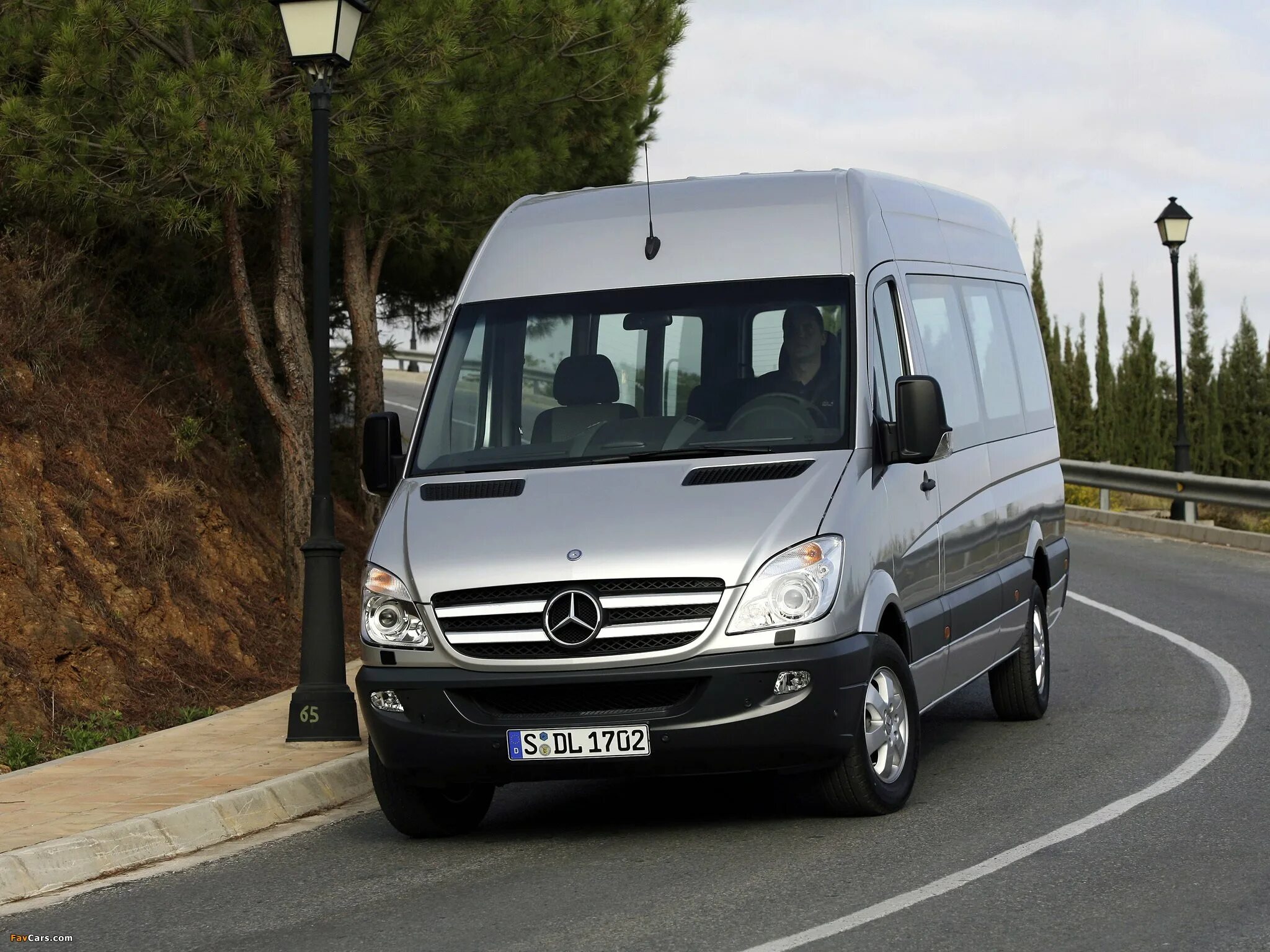 М спринтер. Mercedes Benz Sprinter 2022. Мерседес Спринтер 2022. /Mercedes-Benz/Sprinter/w906/mikroavtobus. Мерседес Бенц Спринтер 906.