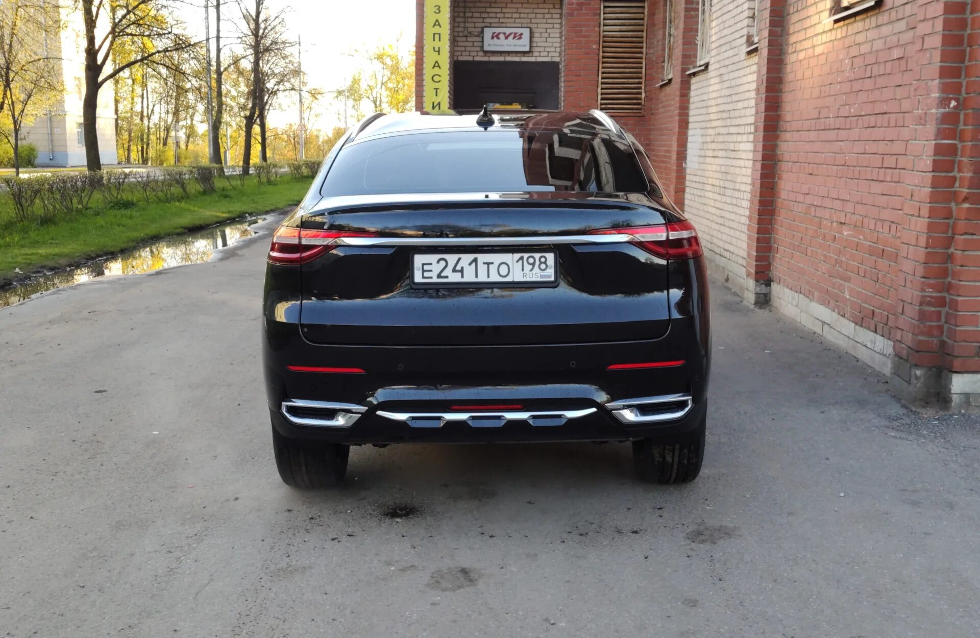 Шины хавал ф7 купить. Haval f7x черный антихром. Haval f7x обвес. Диски Хавал f7x. Обвес на Хавал ф7.