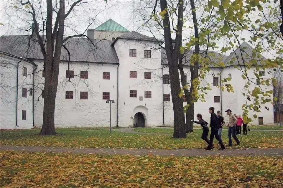 Турку 2. Турку рыцарский замок.
