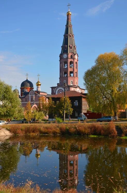 Алатырь с высоты. Г. Крепость города алатырь. Монастырь в алатыре в чувашии. Ночной алатырь.
