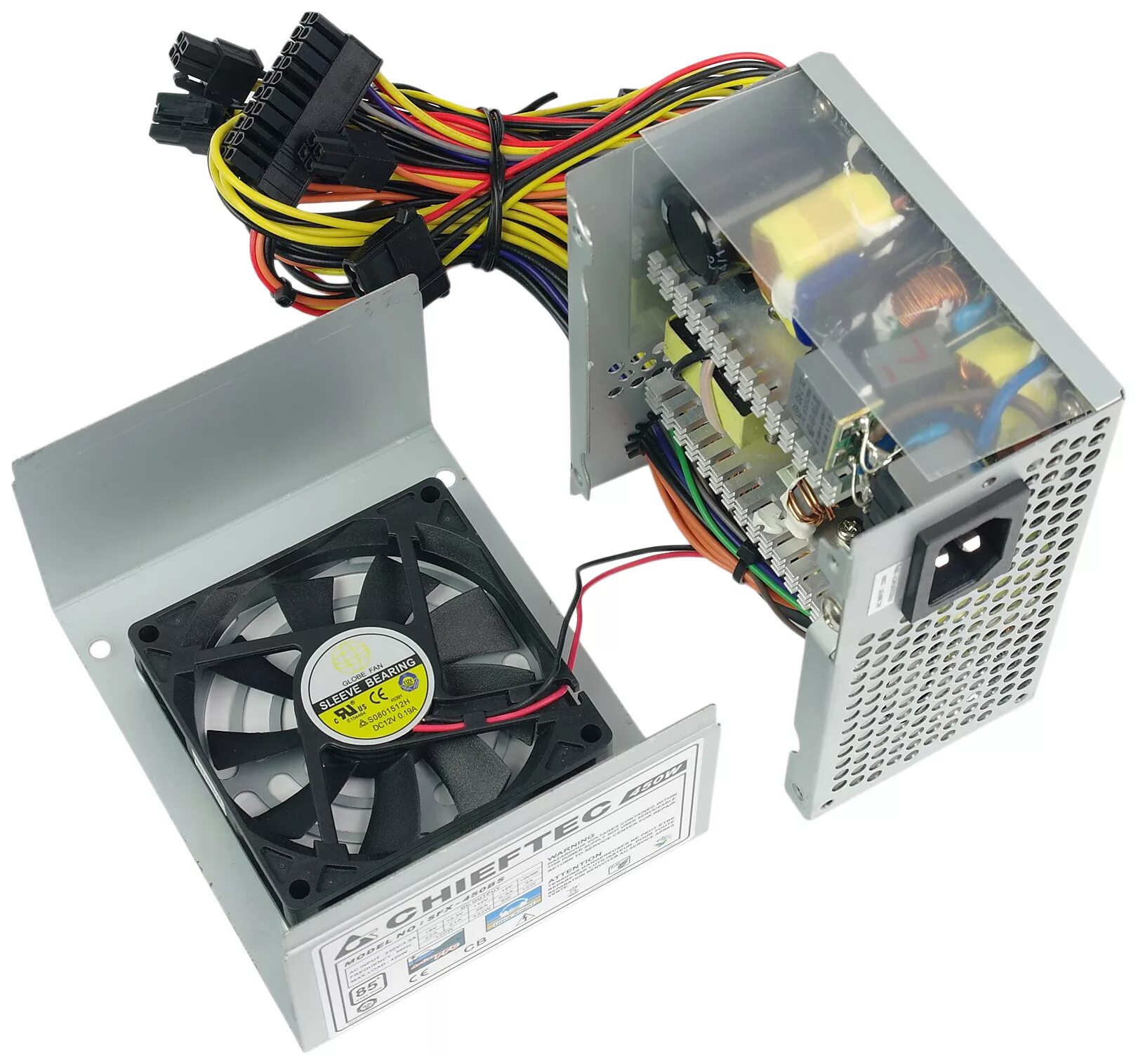 Трансформаторный блок питания пк. Seasonic ssp-300sub. Устройство питания компьютера. Cougar 700w atx. 3, 120mm fan, 24+4+4, 4xsata, 2xpci-e(6+2)).