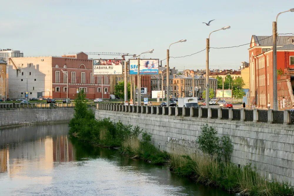 Обводный канал Санкт-Петербург. Шкиперский мост в Санкт-Петербурге. Рыбацкое Обводный канал. Обводный канал лето. Обводный канал великий новгород