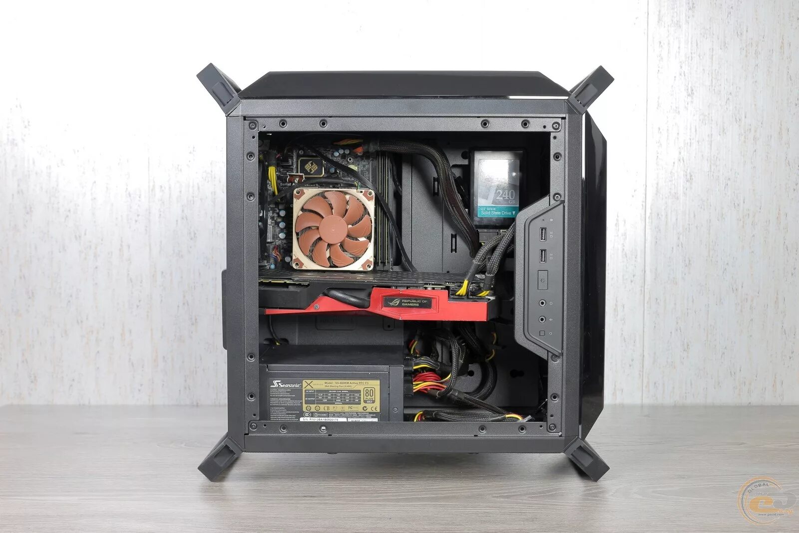 Q 300. Корпус Cooler Master MASTERBOX q300p. Cooler Master MASTERBOX q300p Black. Корпус MATX Cooler Master MASTERBOX q300. Корпус MATX Cooler Master MASTERBOX q300p, Mini-Tower, без БП черный [MCB-q300p-kann-s02.