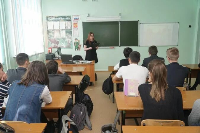 Муниципальное учреждение пензенской области. Урок парламентаризма в школе. Картинка Кружка школа парламентаризма в до. ЛСТУ 2 Пенза фото.