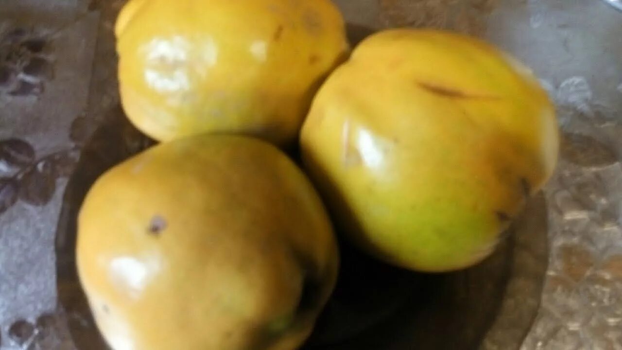 Куда добавляют айву. Как чистить айву. можно есть айву.