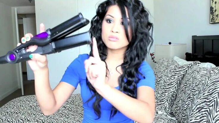 Как сделать прическу плойкой How to Get Big Curls The Teacher Diva: a Dallas Fashion Blog featuring Beauty &