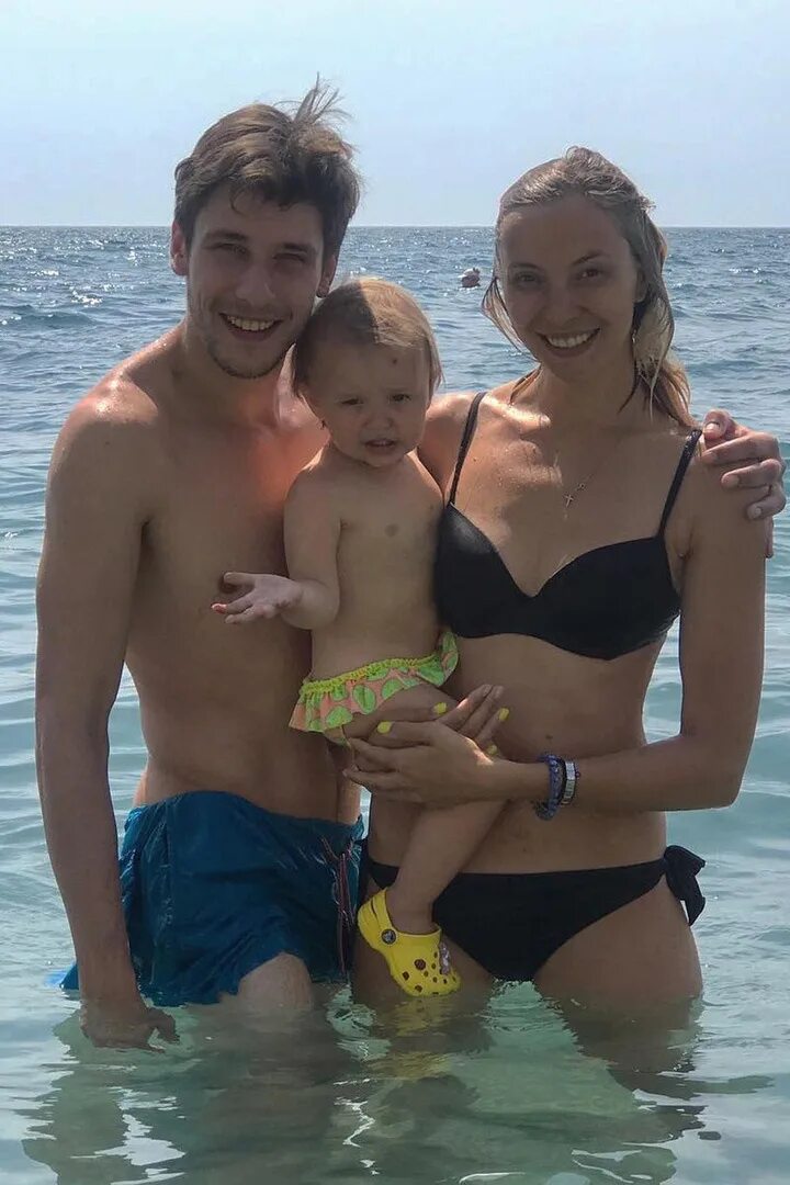 Татьяна гуськова актриса. Наталья гуськова дочь алексея гуськова. Наталья алексеевна гуськова дочь. Алексей гуськов и татьяна гуськова. Дочь алексея гуськова.