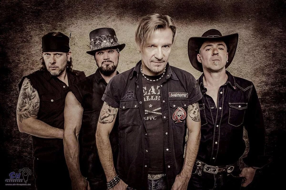 Country metal