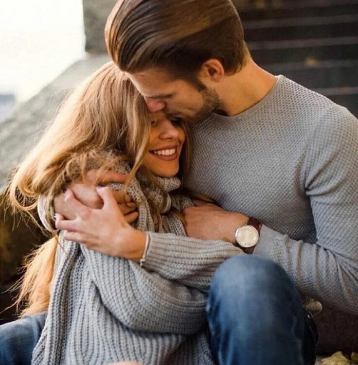 Парень и девушка. Нежность женщины. Любовь и понимание. Кавказская любовь. Быть достойной любви.