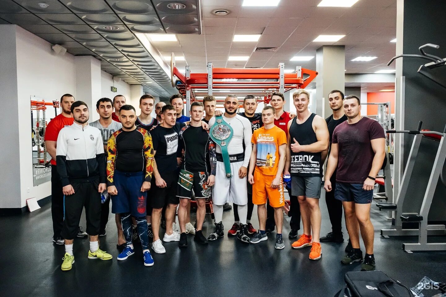 World class владелец. Белгород гражданский проспект 59а world class. ворд класс белгород. фитнес клубы белгород. фитнес ворлд класс.