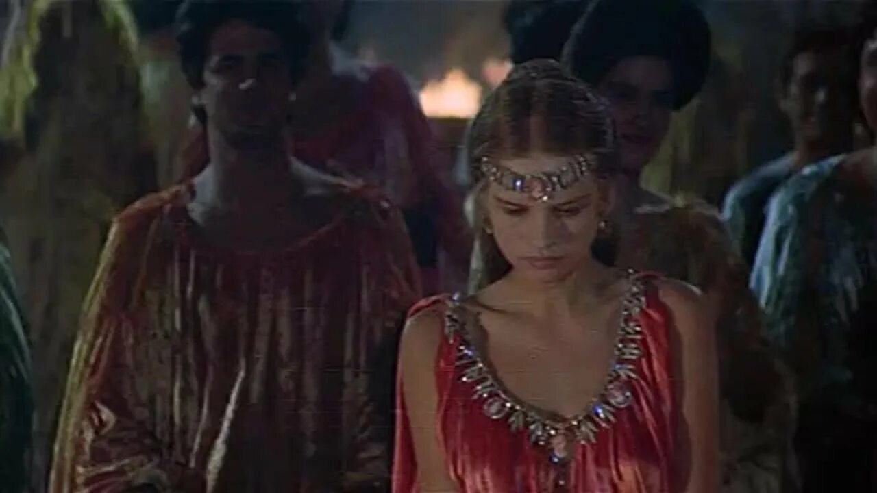 Caligula 1979 тинто брасс. Caligula 1979 тинто брасс. хелен миррен ремейк калигула 2005. калигула тинто брасса. рим калигула 1979.