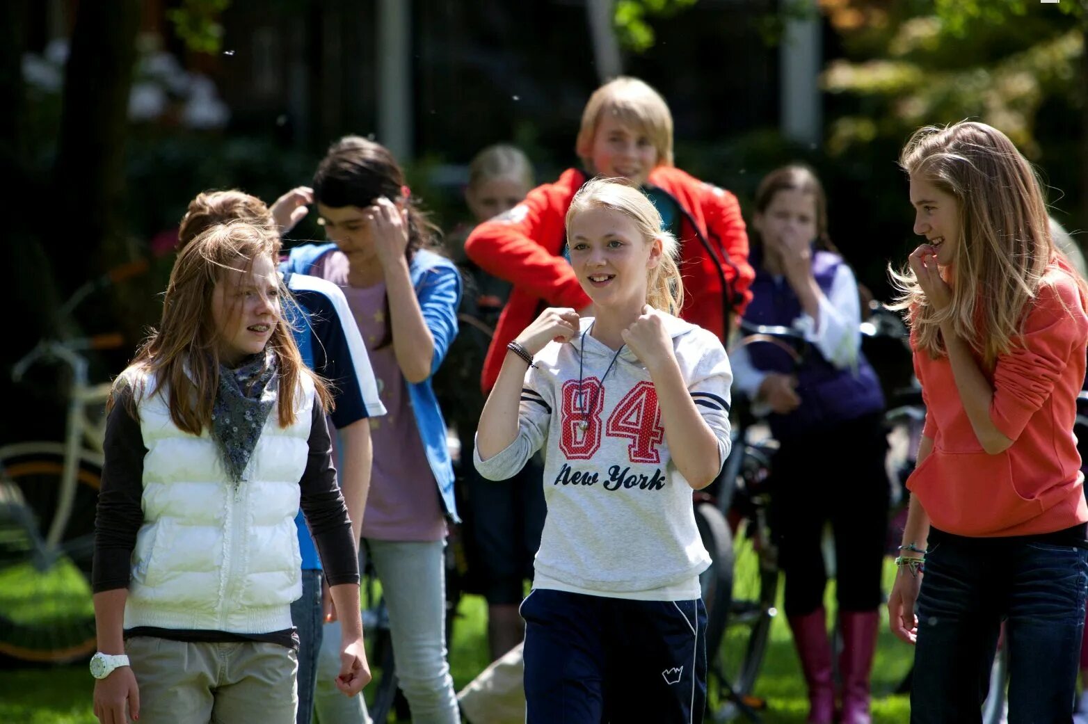 Нильс из хорошие дети не плачут. Хорошие дети не плачут язык. Хорошие дети не плачут нильс веркоохен. Хорошие дети не плачут экки и джоеп. Хорошие дети не плачут постер.