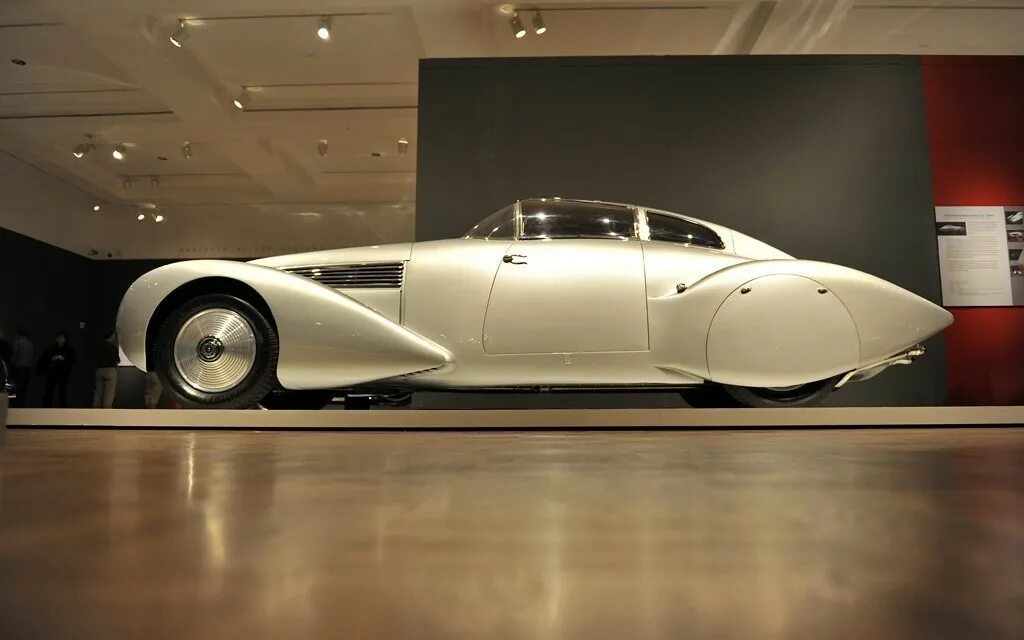 Span auto. Испано Сюиза 1938 h6c Xenia реставрация. Xenia Coupe 1938. Hispano Suiza Carmen старые. Испано Сюиза автомобиль.