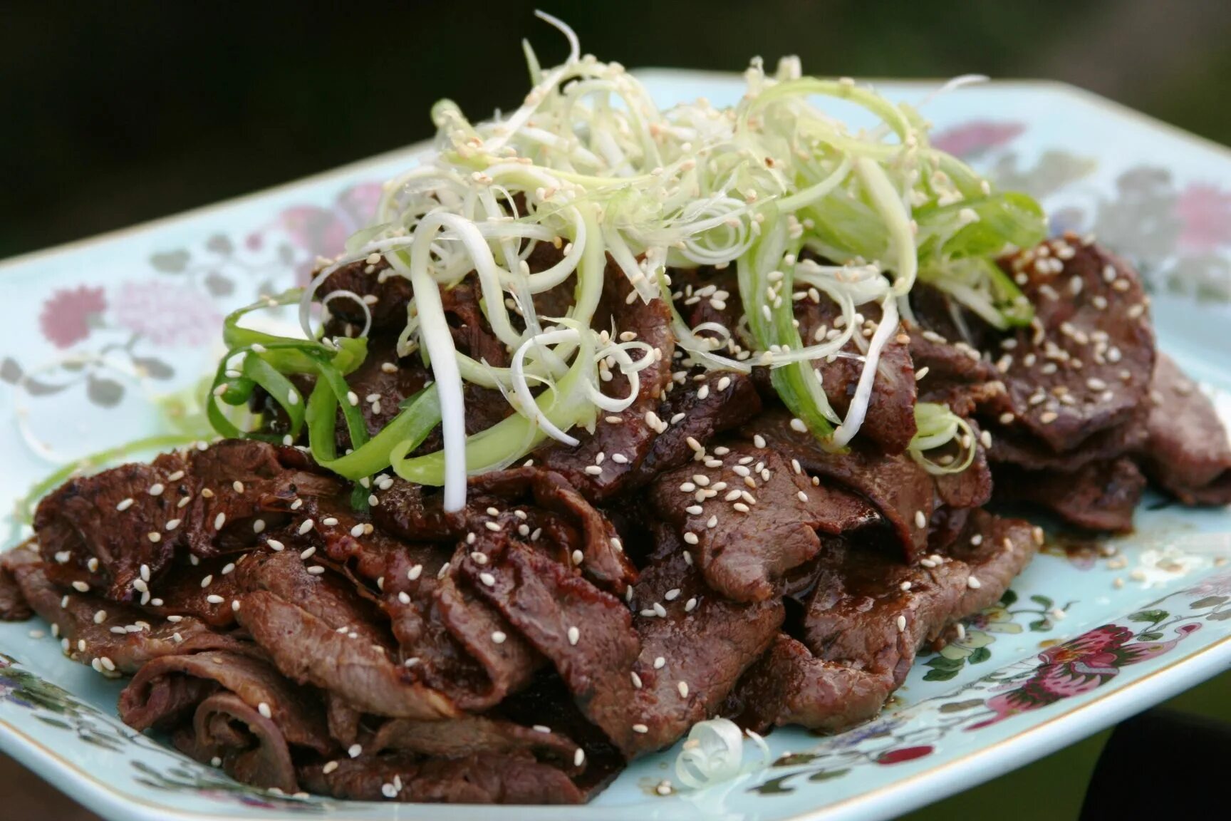 Мясо по корейски рецепт приготовления. Пулькоги (бульгоги. Топпаб Пульгоги. Пулькоги в Корее. Корейская кухня пулькоги.