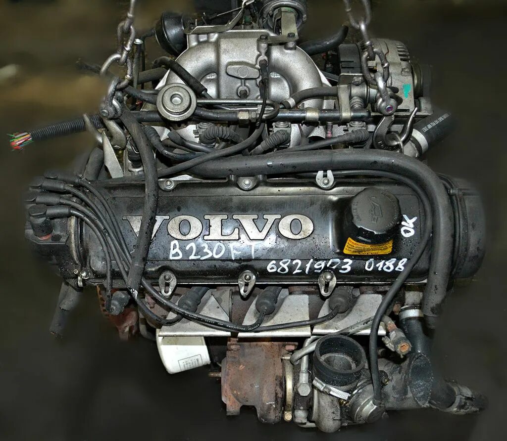 Volvo b230ft. Volvo мотор b230. B230 Volvo engine. B230ft двигатель.