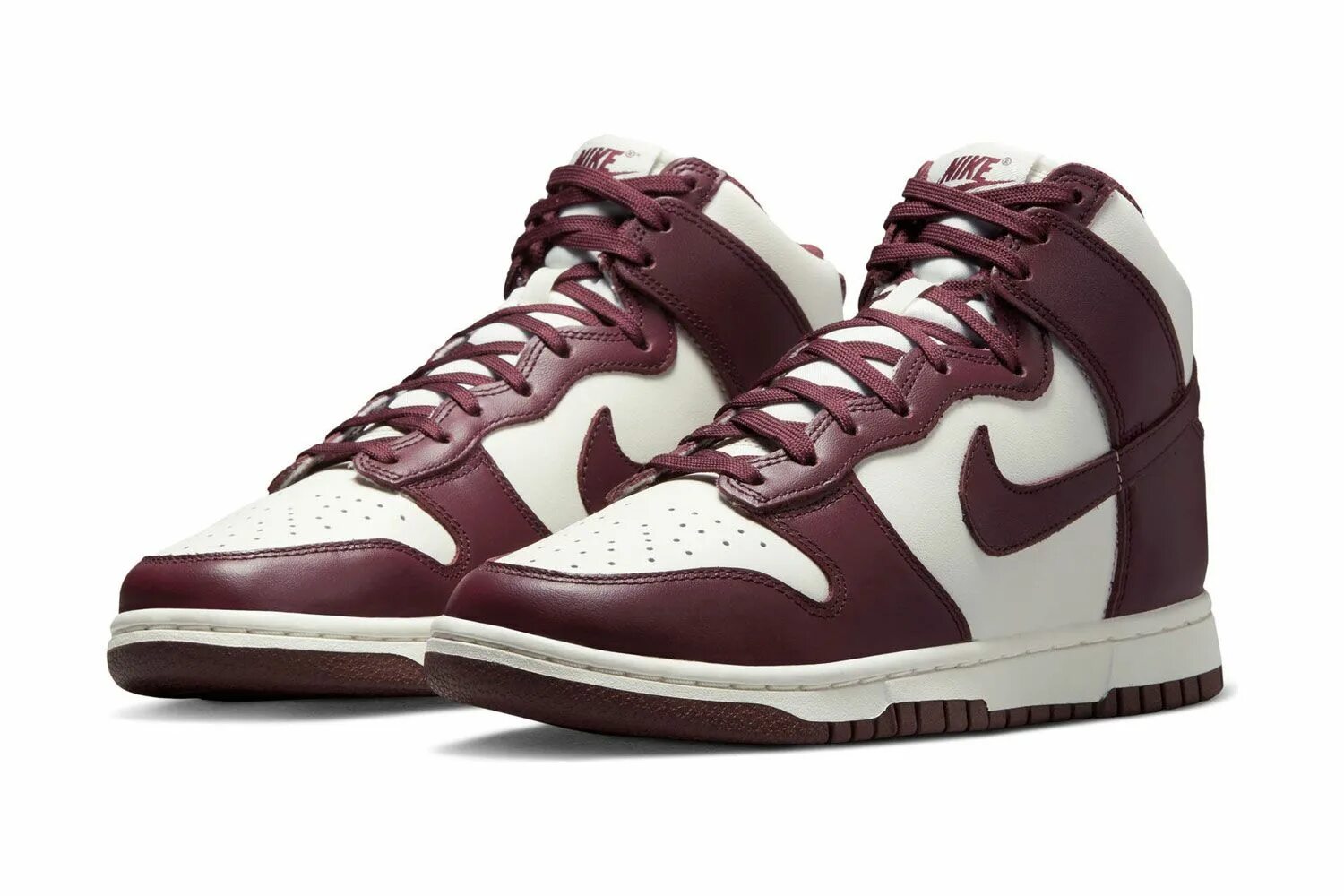 Sky high burgundy. Nike Dunk Burgundy Crush. Nike Dunk Low Burgundy Crush. Maxima Burgundy.