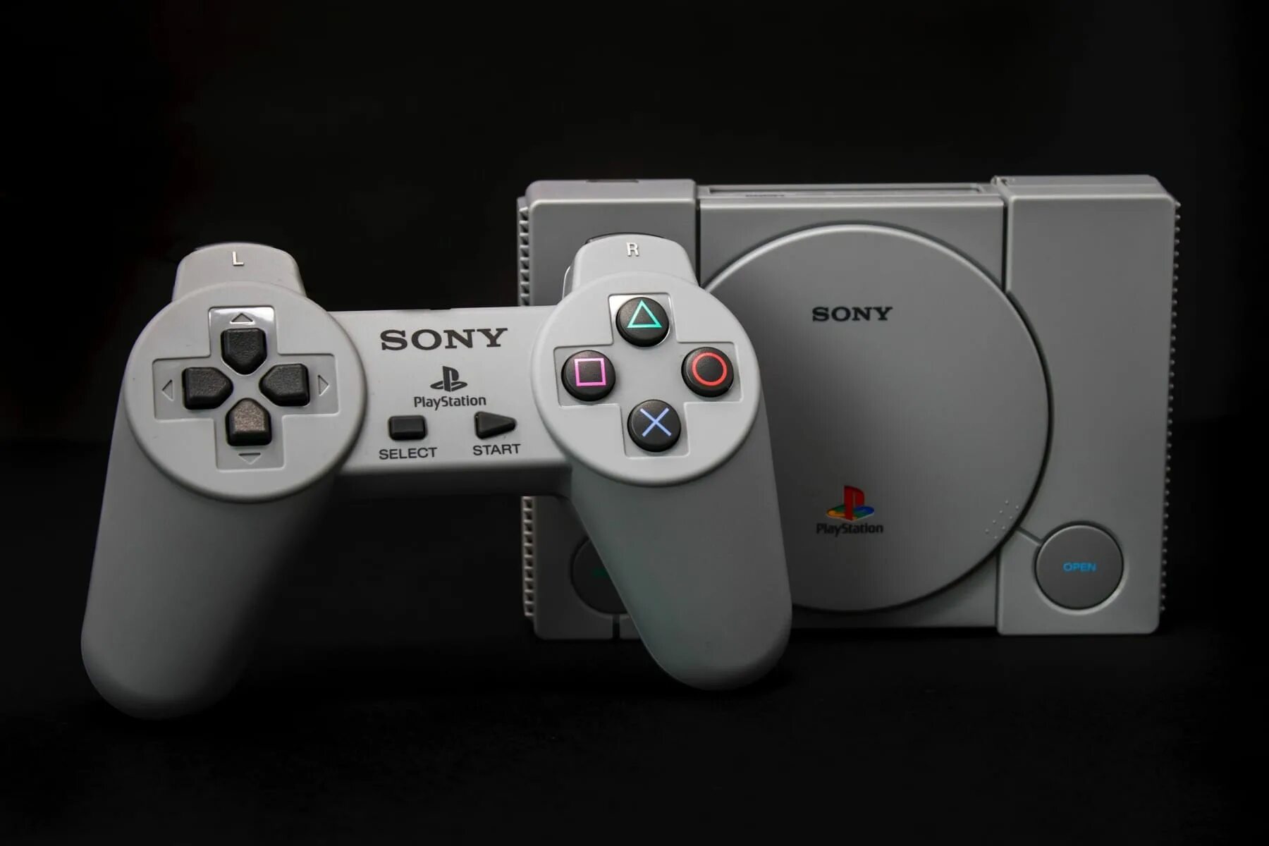 Sony playstation models. Плейстейшен за 2100 рублей. Приставка 3000 рублей. Hayes приставка PLAYSTATION. Плейстейшен за 3000 рублей.