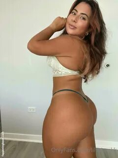 lilthiccckk Nude OnlyFans Leaks.