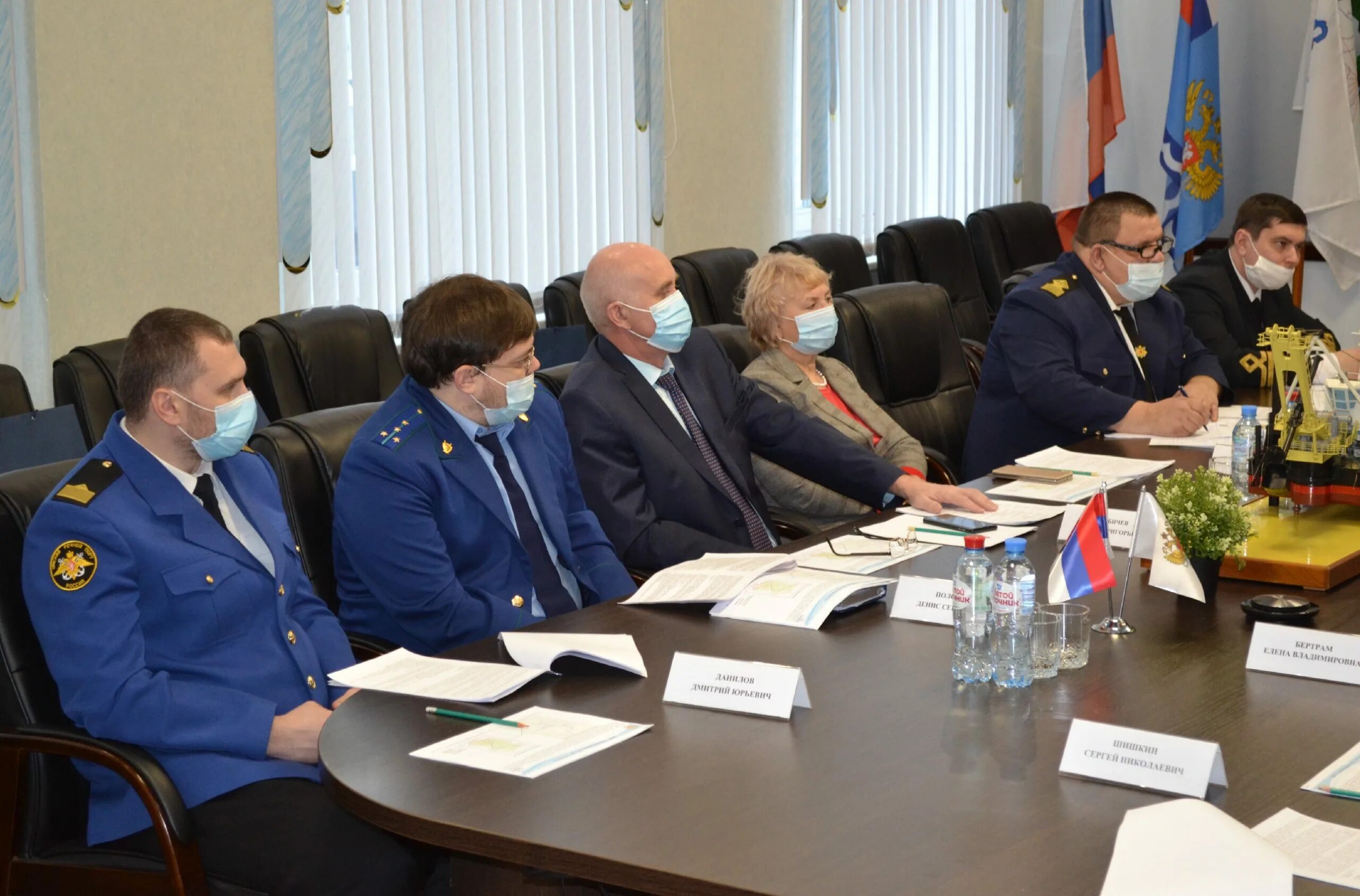 период навигации спб. безопасность водных путей. безопасность водных путей. безопасность водных путей. внутренний водный транспор.