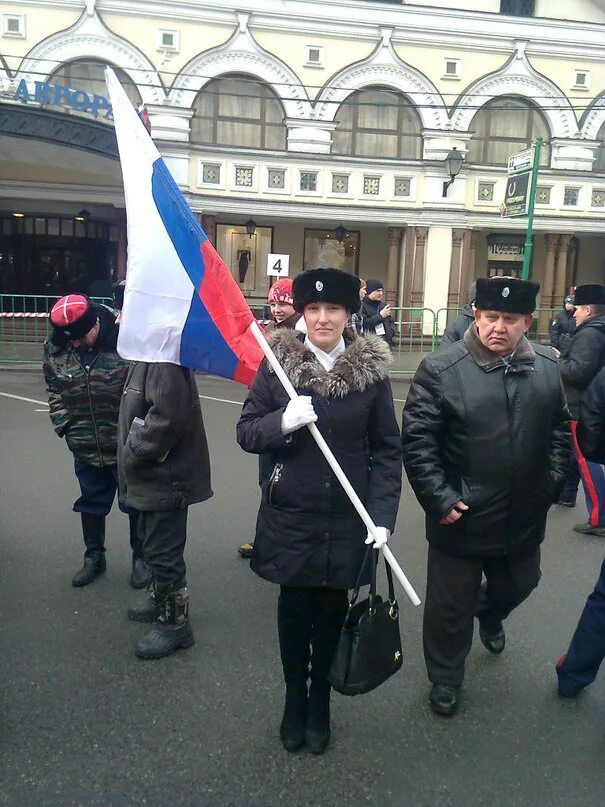 Знамя Майдана. Майданов я поднимаю свой флаг. Поднимаю флаг своего государства. Майданов я поднимаю свой