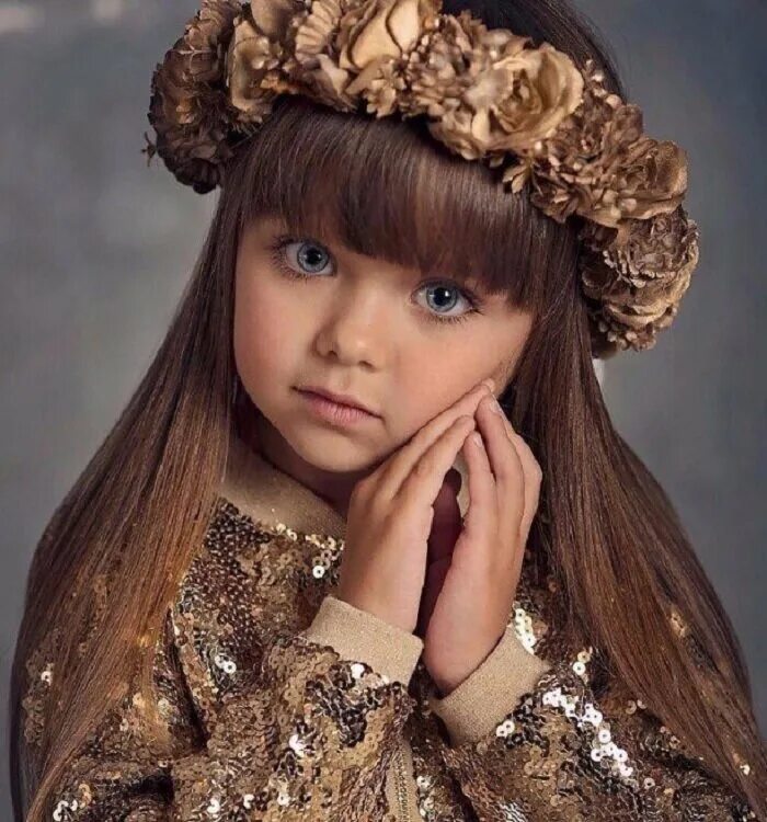 сам красивая девочка в мире