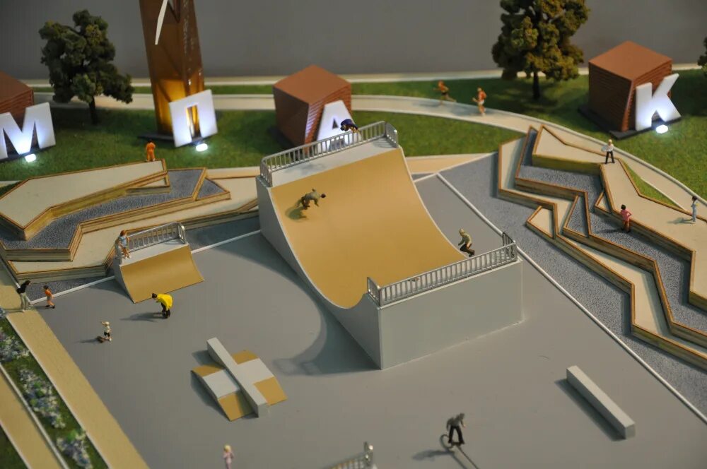 помещение для школьного театра. детские и молодежные проекты. благоустройство парка проект. детские общественные организации. современные парки.