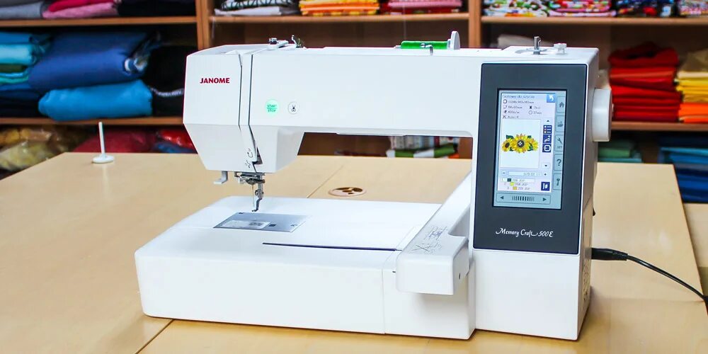 Джаноме 500е вышивальная. Вышивальная машина janome 500e. Вышивальная машина craft 500e. Janome memory craft 500e. Janome memory craft 500e.