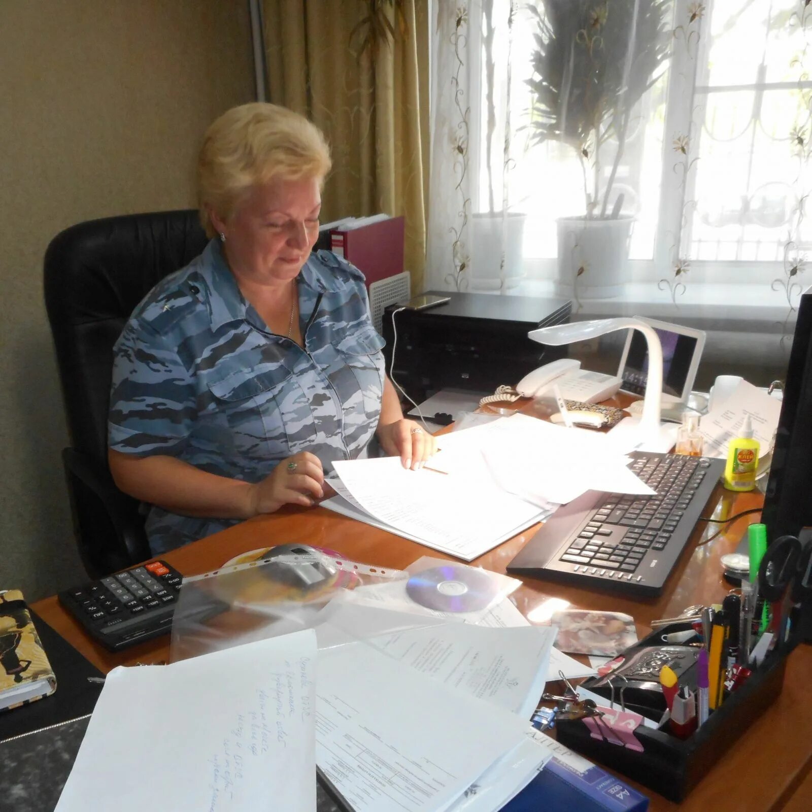 взятка бухгалтеру картинки. бухгалтер уфсин. светлана павина уфсин хакасия. бухгалтер уфсин. бухгалтер уфсин.