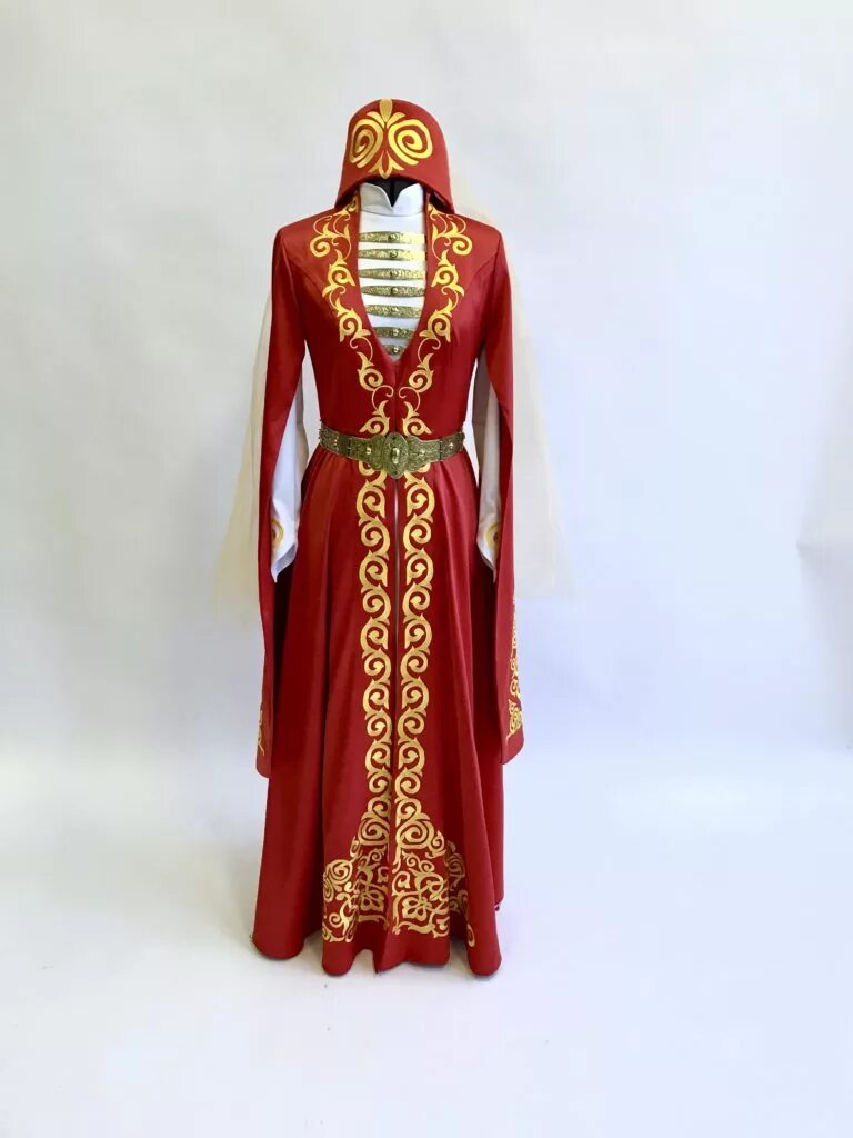 #northcaucasus #traditional #ossetia #costume #dancers #people #womenossetia wom