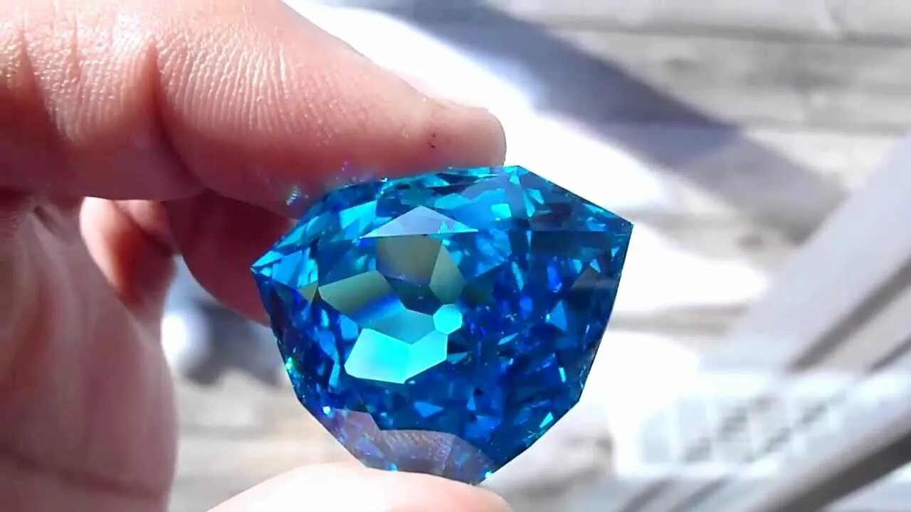 Голубой Алмаз Тавернье. Алмаз Тавернье Алмаз Хоупа.