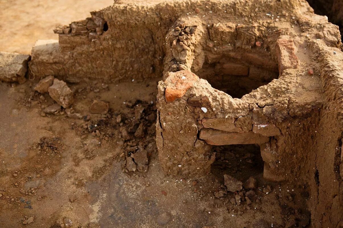 городище находки. печати рюрикова городища. археологический раскоп городище. вятичи археологические находки. городище находки.