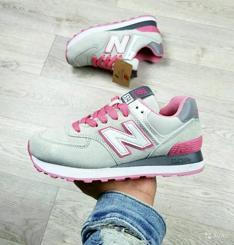 New balance voices. New Balance 2000r. New Balance 2022r. New Balance 574 модель 2022. New Balance 930.