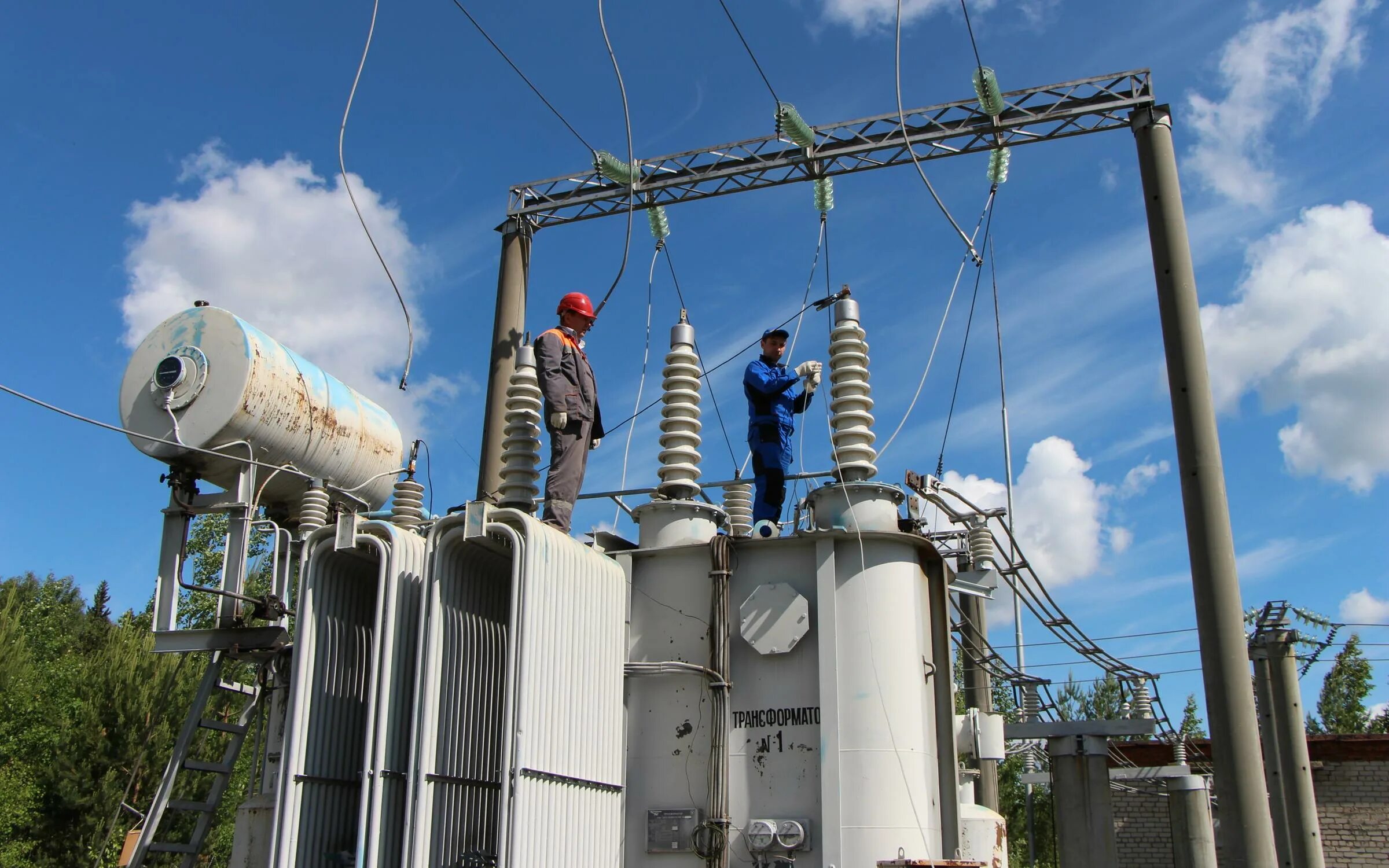 Русгидро камская гэс. Энергетики пермь. Энергетики пермь. Энергетики пермь. Филиал «россети урал» - «пермэнерго».