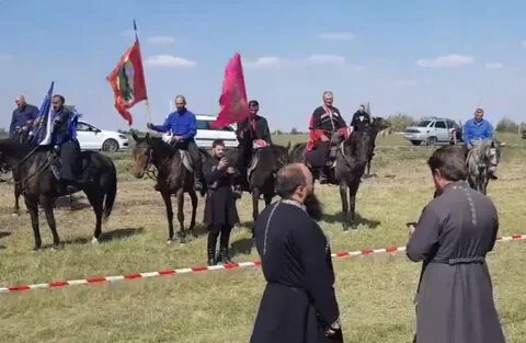 В десятый перешел
