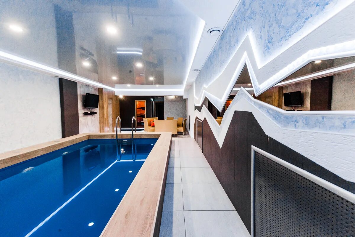 сауна ангарск с большим бассейном. сауна бассейн ангарск. банный комплекс ангарск 219 квартал. сауна империя ангарск синий зал. сауна в оздоровительном комплексе paradise.