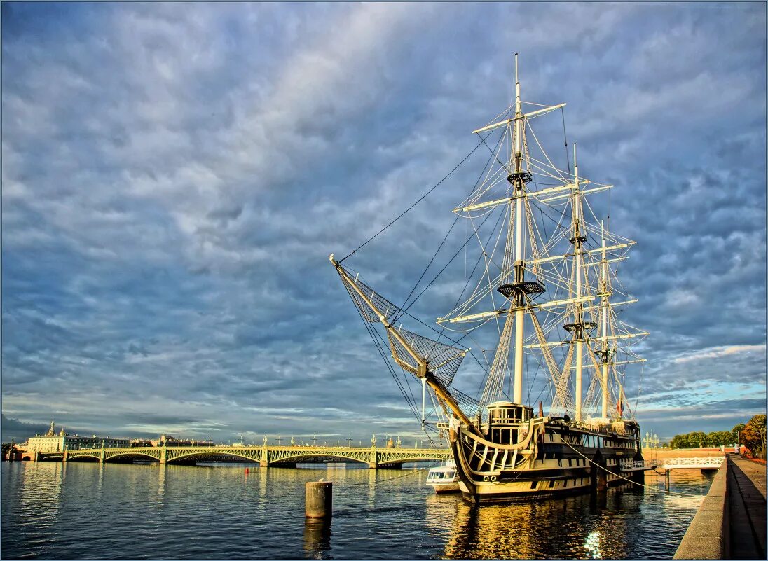 фрегат благодать в санкт-петербурге фото. фрегат благодать в санкт-петербурге. фрегат благодать в санкт-петербурге. корабль благодать. фрегат благодать в санкт-петербурге ресторан.