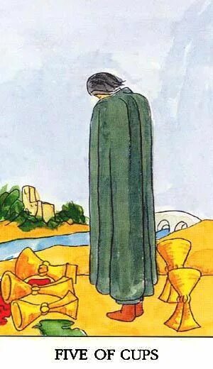 5 кубков таро райдера уэйта. Dark mansion tarot галерея. Five of cups. 5 кубков таро уэйта. Пятерка чаш таро.